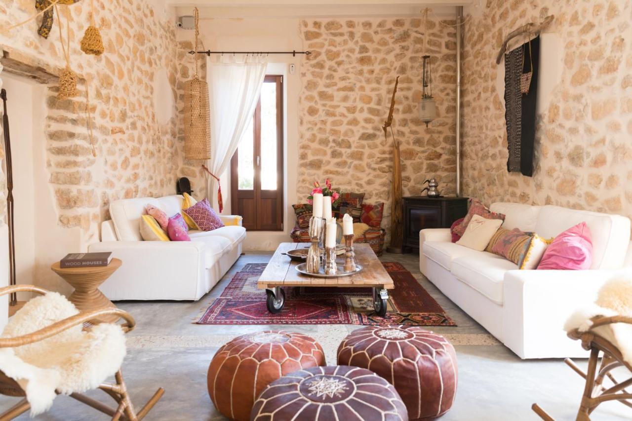 Home Hotel The Pink Pepper Tree Lloseta Exterior foto